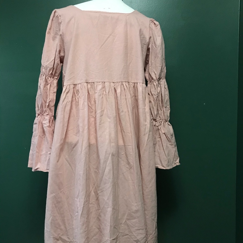 Dress - Picture 2 of 3